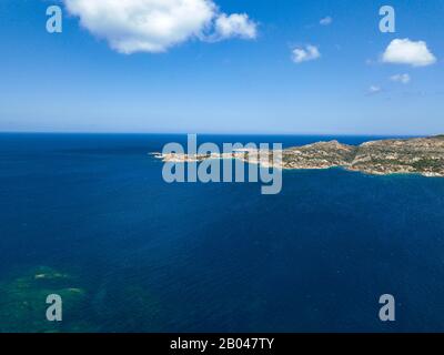 Beeindruckender Blick auf La Maddalena, Sardinien, Italien. Stockfoto