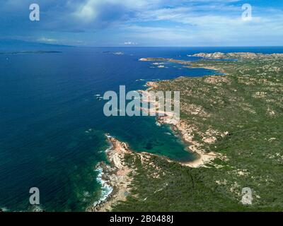 Beeindruckender Blick auf La Maddalena, Sardinien, Italien. Stockfoto