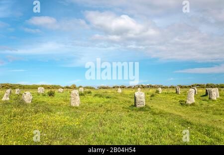 Stone Circle Merry Maidens oder Dawn's Men, ein spätneolithischer Steinkreis in Cornwall, Großbritannien Stockfoto