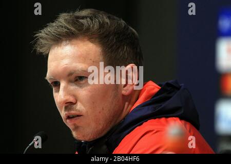 RB-Leipzig-Manager Julian Nagelsmann feiert nach dem Schlusspfiff beim 16. Zweitliga-Spiel der ...