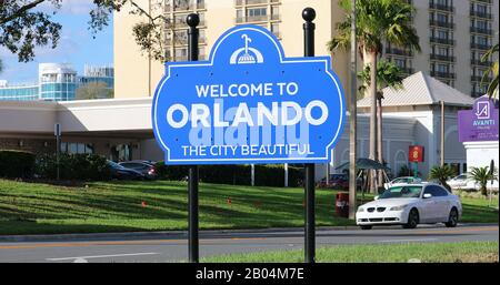 Orlando, Florida/USA, 3. März 2019: Willkommen In Orlando, Dem Schönen Stadtschild Auf Dem International Drive In Orlando, Florida, USA Stockfoto