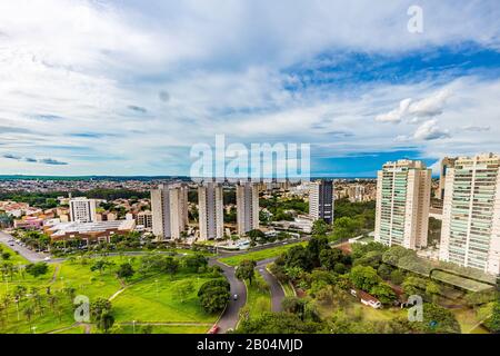 Blick auf das Dach von Ribeirao Preto - SP, Brasilien. Stockfoto
