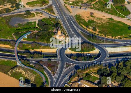 Luftbild, Autobahn Ma-1, Autobahnkreuz, Molino de Santa Ponça, Windmühle von Santa Ponsa, Calvià, Mallorca, Spanien, Europa, Balearen, Mot Stockfoto