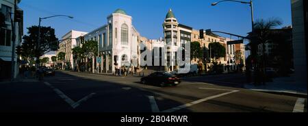 Auto auf der Straße, Rodeo Drive, Beverly Hills, Kalifornien, USA Stockfoto