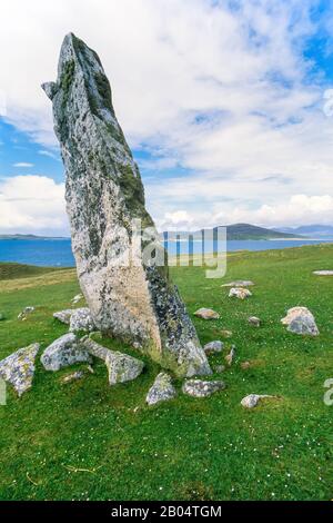 MacLeod Stone (Clach Mhic Leoid, Clach Macleoid) steht in der Nähe von Horgabost auf der Insel Harris in den Äußeren Hebriden, Schottland, Großbritannien Stockfoto