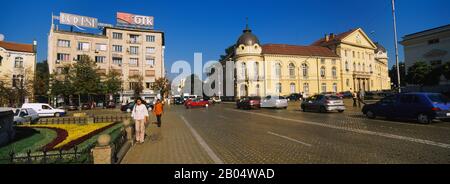 Autos auf der Straße, Nationale Kunstgalerie, Sofia, Bulgarien Stockfoto