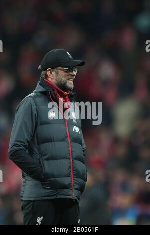 Madrid, Spanien. Februar 2020. Madrid, Spanien; 18.02.2020.- Atlético de Madrid vs. Liverpool 1. Spieltag der Champions League in der Wanda Metropolitan, Madrid. Jurgen Klopp Liverpooler Trainer. Credit: Juan Carlos Rojas/Picture Alliance weltweite Nutzung / dpa / Alamy Live News Stockfoto