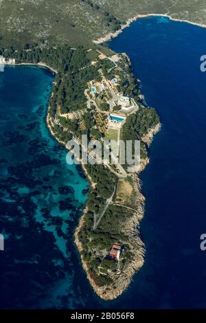 Luftbild, Halbinsel Les Pedreres, Faro de Punta de la Avanzada Leuchtturm, Festung von Albercutx, Pollença, Mallorca, Balearen, Spanien, Euro Stockfoto