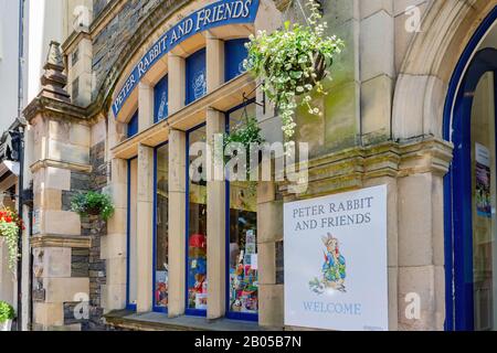 Ambelside, Jul 14: Außenansicht der Beatrix Potter-Attraktion am 14. Juli 2011 in Ambelside, Großbritannien Stockfoto