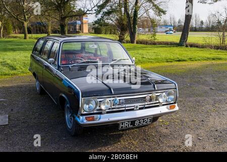 Vauxhall Victor, 1967, Reg No: HRL 832E, auf Der Great Western Classic Car Show, Shepton Mallet UK, Februar 08, 2020 Stockfoto