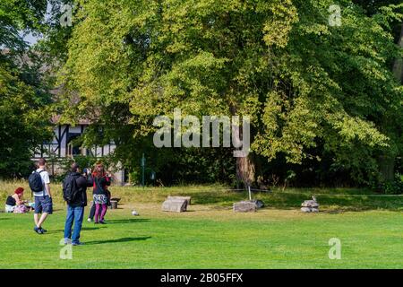 York, 15. Jul.: Außenansicht der Museum Gardens am 15. Jul. 2011 in York, Großbritannien Stockfoto