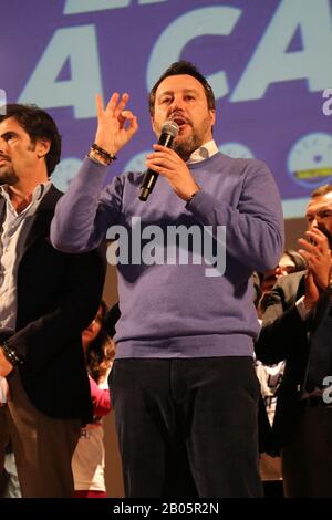 Neapel, Italien. Februar 2020. Matteo Salvini, der Anführer der LEGA NORD für eine politische Veranstaltung in Neapel. (Foto von Salvatore Esposito/Pacific Press) Credit: Pacific Press Agency/Alamy Live News Stockfoto