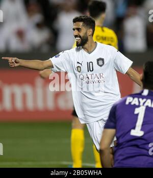 Doha, Katar. Februar 2020. Hassan Al Haydos von Al Sadd feiert, nachdem er das dritte Tor während des Fußballspiels der AFC Asian Champions League Gruppe D zwischen dem Al Sadd SC von Katar und dem iranischen Sepahan SC in Doha, Katar, 18. Februar 2020 erzielt hatte. Kredit: Nikku/Xinhua/Alamy Live News Stockfoto