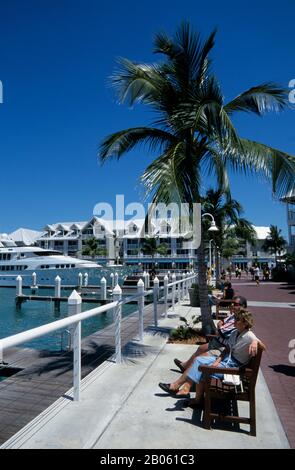 USA, FLORIDA, KEY WEST, PROMENADE IN MARINA Stockfoto