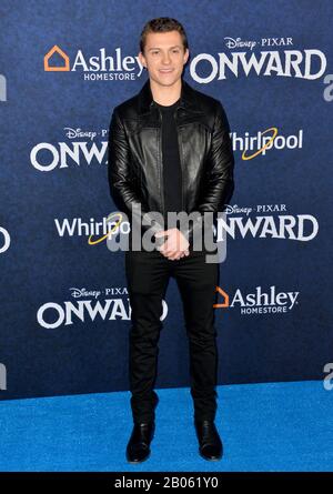 Los Angeles, USA. Februar 2020. Los ANGELES, CA: 18, 2020: Tom Holland bei der Weltpremiere von "Onward" im El Capitan Theatre. Bildnachweis: Paul Smith/Alamy Live News Stockfoto