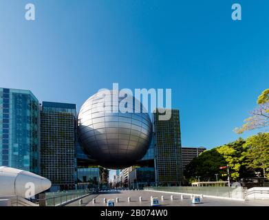 Nagoya, JAPAN - 29. APRIL 2016: Nagoya City Science Museum and Planetarium. Stockfoto