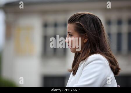 Polen, KRAKOW - 29. April 2019: Julia Wieniawa polnische Schauspielerin, Sängerin, Fernsehmoderatorin, Medienpersönlichkeit. Interview während der OFF CAMERA 2019 Stockfoto