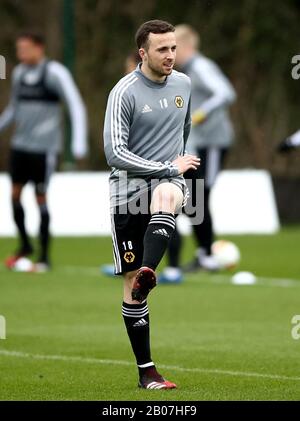 Wolverhampton Wanderers' Diogo Jota während des Trainings an der Sir Jack Hayward Training Ground, Wolverhampton. Stockfoto