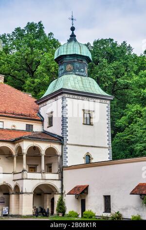 Schloss Komorowski, 16. Jahrhundert, Renaissancestil, Hotel, in Sucha Beskidzka, Malopolska, Polen Stockfoto