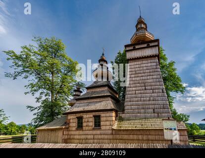 St. Paraskevi-Kirche, 17. Jahrhundert, Blockbau, Griechisch-katholische, heute-katholische, Dorf Kwiaton, Westkarpaten, Malopolska, Polen Stockfoto