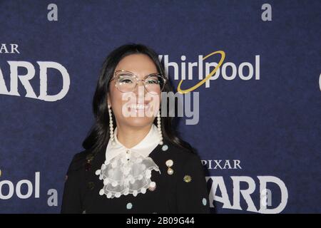 Los Angeles, Kalifornien, USA. Februar 2020. Ali Wong 18.02.2020 Die Weltpremiere von "Onward" fand im El Capitan Theatre in Los Angeles statt, CA Photo von Izumi Hasegawa/HollywoodNewsWire.net Stockfoto