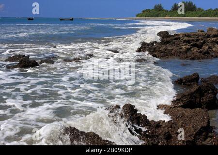 Die Insel Saint Martin, lokal bekannt als Narkel Jinjira, ist die einzige Koralleninsel Bangladeschs. Oktober 2008. Stockfoto