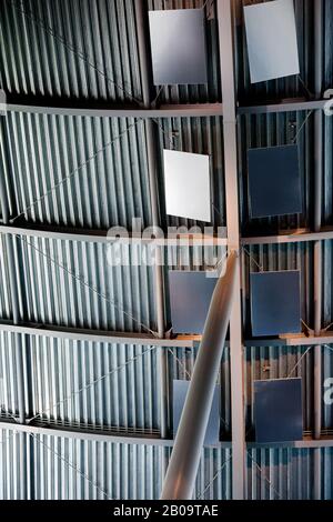 The Sage, Gateshead und die umliegenden Gehwege. Tyne and Wear, England, Großbritannien Stockfoto