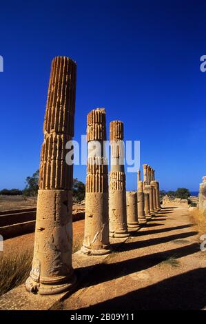 LIBYEN, IN DER NÄHE VON BENGASI, PTOLEMAIS (TOLMEITA), KOLONIERTE PALAST Stockfoto