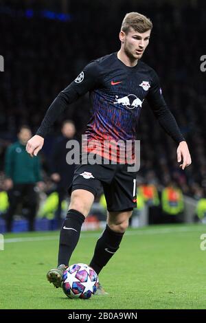 London, Großbritannien. Feb. 2020. Timo Werner von RB Leipzig im Einsatz. UEFA Champions League, Runde 16, 1. Spiel, Tottenham Hotspur gegen RB Leipzig im Tottenham Hotspur Stadium in London am Mittwoch, 19. Februar 2020. Nur redaktionelle Nutzung, Lizenz für kommerzielle Nutzung erforderlich. Keine Verwendung bei Wetten, Spielen oder Einzelpublikationen für Vereine/Liga/Spieler. Pic von Steffan Bowen/Andrew Orchard Sportfotografie/Alamy Live News Credit: Andrew Orchard Sportfotografie/Alamy Live News Stockfoto