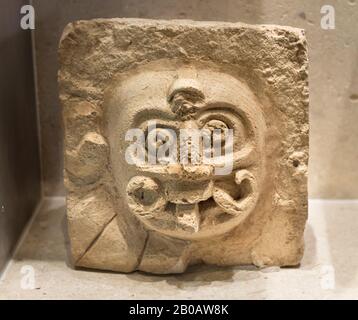 Kinich Ahau, Steinschnitzerei der Gottheit Maya Sun. Maya World Museum, Merida, Yucatan, Mexiko. Stockfoto