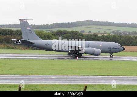 57-1461, eine Boeing KC-135R Stratotanker, die von der United States Air Force betrieben wird, auf dem Prestwick International Airport in Ayrshire Stockfoto