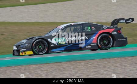 Der kanadische Rennfahrer Bruno Spengler fuhr in seinem BMW M4 Turbo DTM-Auto während eines Rennens auf der TT-Rennstrecke in Assen, Niederlande. Stockfoto