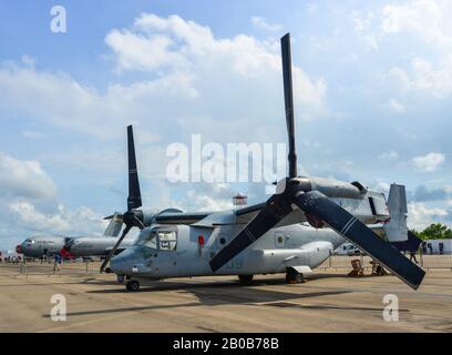 Singapur - 12. Februar 2020. Bell Boeing V-22 Osprey vom US Marine Corps zur Anzeige in Changi, Singapur. Die Verteidigungskosten steigen, insbesondere im Eas Stockfoto