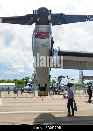 Singapur - 12. Februar 2020. Bell Boeing V-22 Osprey vom US Marine Corps zur Anzeige in Changi, Singapur. Die Verteidigungskosten steigen, insbesondere im Eas Stockfoto