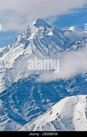 Stok Kangri ist der höchste Berg in der Stok-Reihe des Himalaya im Ladakh. Indien Stockfoto