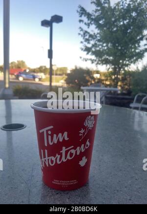 Tim Hortons Kaffeetasse/Ontario/Kanada Stockfoto