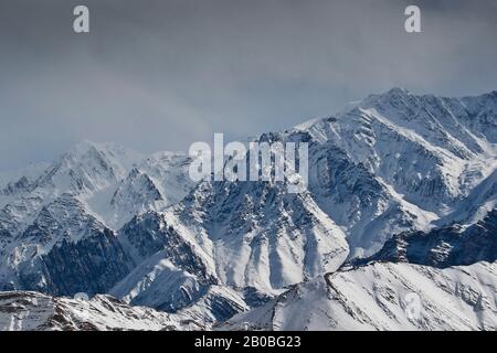 Ulley vallley. Himalaya. Ladak, Indien Stockfoto