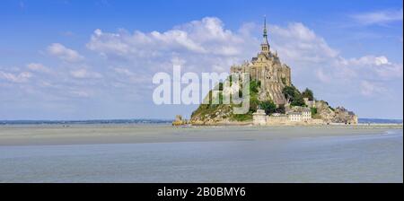 Blick auf Mont-Saint-Michel, Departement Ille-et-Vilaine, Frankreich Stockfoto
