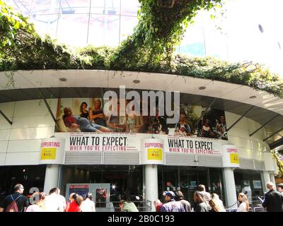 Filmpremiere in London was erwartet Sie, wenn Sie mit der Besetzung auf dem roten Teppich, BFI IMAX Cinema, London, Großbritannien, rechnen Stockfoto