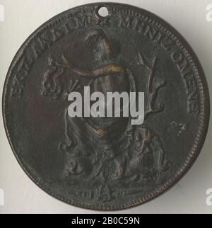 Giovanni Maria Pomedelli, Isella Sesso, n.d., Bronze, 1 3/4 Zoll (4,4 cm) Stockfoto