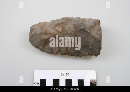 Fragment, Pickaxe, Stein, Feuerstein, 4 x 6 x 11,5 cm, Vorgeschichte, Belgien, unbekannt, unbekannt, Spiennen Stockfoto