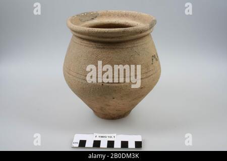 Die niederländische Römerzeit, Urne, Steingut, h, 17 cm, Diam, 15,5 cm, roman, Niederlande, Utrechter, Bunnik, Vechten Stockfoto