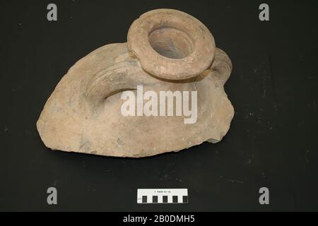 Niederländische Römerzeit, Amphora, Fragment, Steingut, 42,5 x 29 x 27 cm, Roman, Niederlande, Utrechter, Bunnik, Vechten Stockfoto