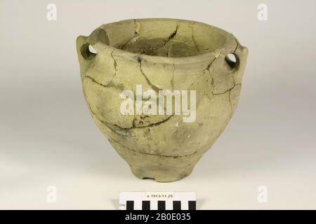 Niederländische Römerzeit, Urne, Steingut, h, 20 cm, Durchm, 23,4 cm, roman, Niederlande, Friesland, Súdwest Fryslân, Kimswerd Stockfoto