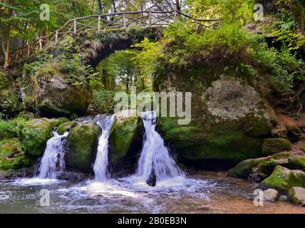 Wasserfall Schiesskümpel in luxemburg-mullerthal Stockfoto