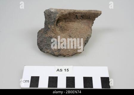 Das niederländische Mittelalter, Fragment, Keramik, handförmig, 2,9 x 9,1 x 6,6 cm, Mittelaltertüm, Niederlande, Groningen Stockfoto