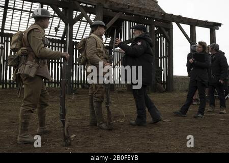 Jahr 1917: 2019 USA/UK-Direktor: Sam Mendes George MacKay, Dean-Charles Chapman, Sam Mendes Drehbild Stockfoto