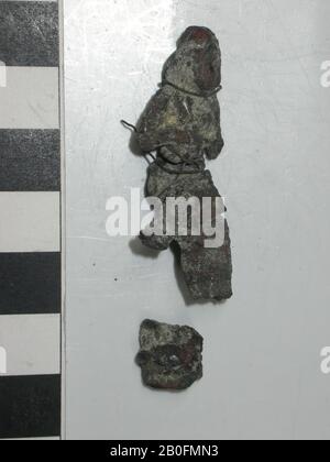 Bild, Isis, Horuskind, beschädigt, Bronze, Göttin, Bronze, Länge: 5 cm, Spätzeit (?), Ägypten Stockfoto