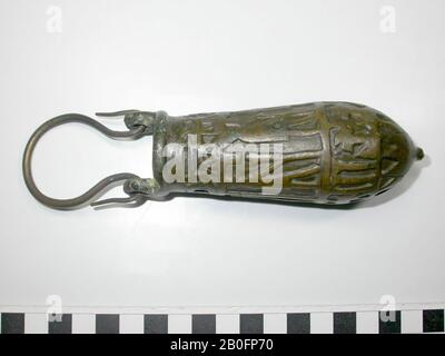 Eimer, Situla, lotus, Min, Horus, Nephtys, mit modernem Griff, Tempelware, Bronze, 12,3 cm, Neues Reich, Ägypten Stockfoto