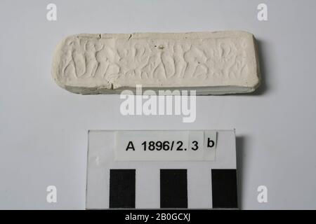 Uralter Naher Osten, Dichtung, Gips, H 2,8 cm, W 8,8 cm, Stärke 0,7 cm Stockfoto